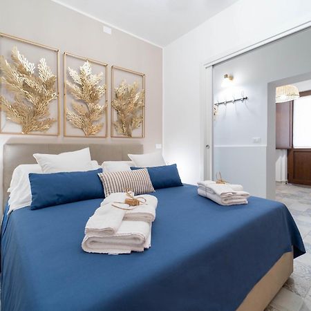 Regina Damarete Ortigia Boutique Apartment Сиракуза Екстериор снимка